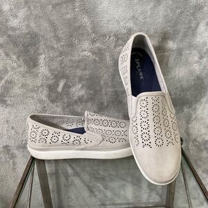 Sperry Top-Sider Seaside Shoes Perforated Slip-On Sneakers Women 9.5 Gray suede